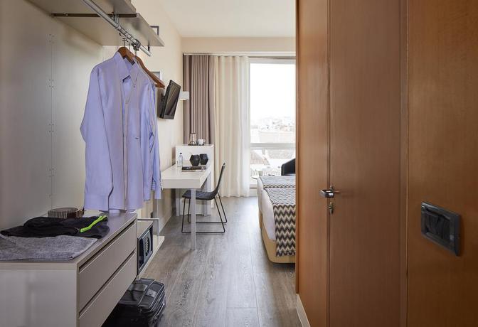 Imagen general del Hotel Occidental Faro. Foto 6