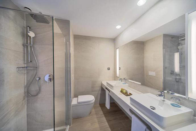 Imagen de la habitación del Hotel Occidental Fuengirola. Foto 14