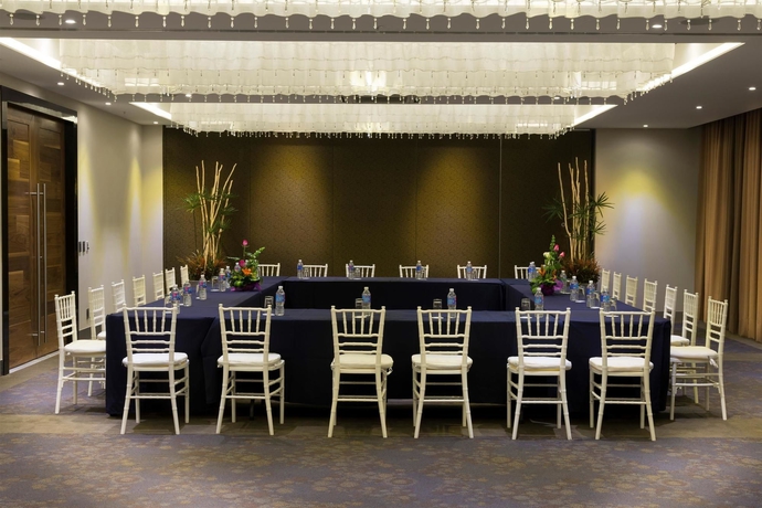 Imagen de los interiores del Hotel Occidental JF Puebla. Foto 14