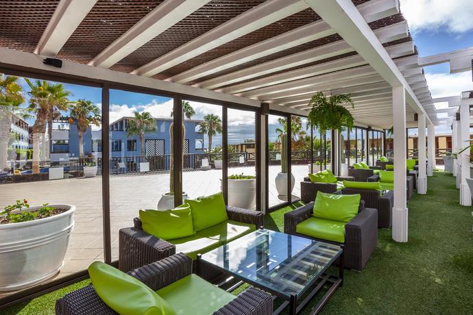 Imagen del bar/restaurante del Hotel Occidental Jandia Playa. Foto 4