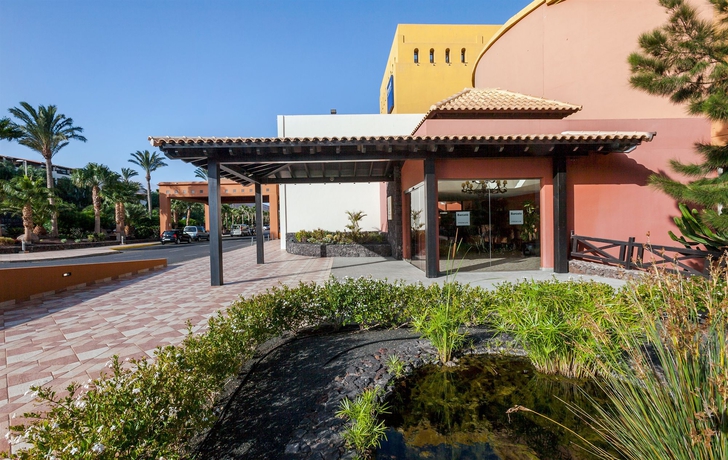 Imagen general del Hotel Occidental Jandía Royal Level - Adults Only. Foto 2