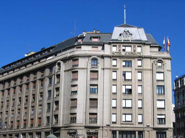 Imagen general del Hotel Occidental León Alfonso V. Foto 1