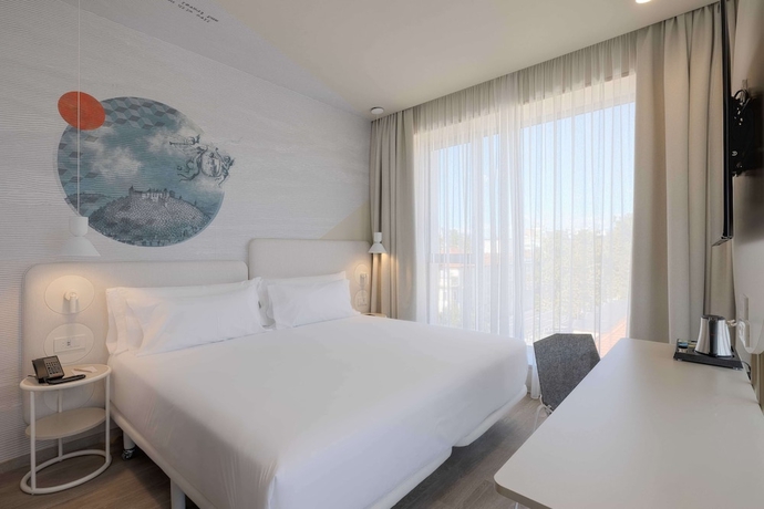 Imagen de la habitación del Hotel Occidental Ljubljana. Foto 2