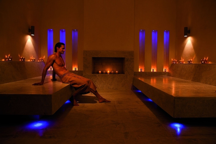 Imagen de la piscina del Hotel Occidental Marco Polo. Foto 19