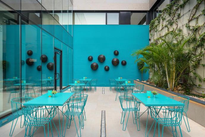 Imagen de los exteriores del Hotel Occidental Murcia Agalia. Foto 12