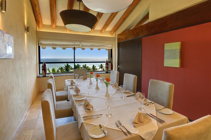 Imagen del bar/restaurante del Hotel Occidental Nuevo Vallarta - All Inclusive. Foto 2