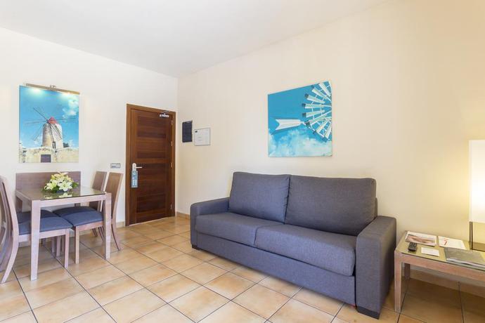 Imagen de los interiores del Hotel Occidental Playa De Palma. Foto 17