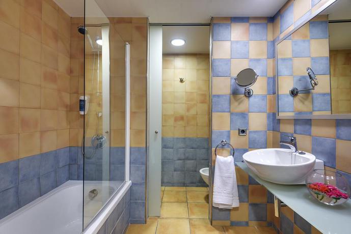 Imagen de la habitación del Hotel Occidental Playa De Palma. Foto 11