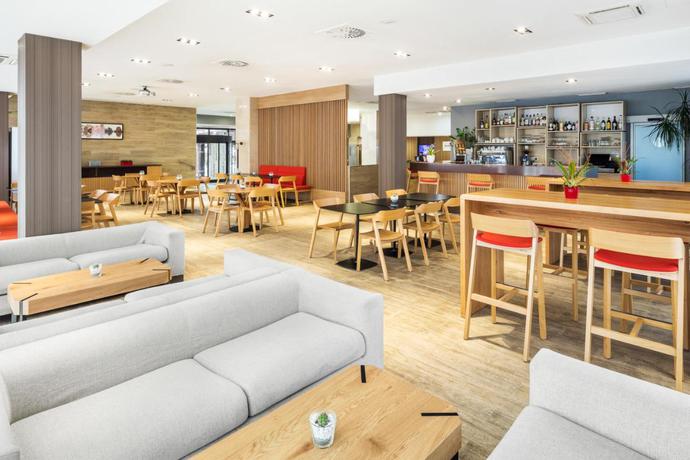 Imagen del bar/restaurante del Hotel Occidental Praha. Foto 4