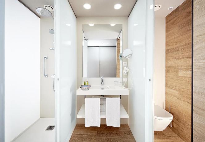 Imagen de la habitación del Hotel Occidental Praha. Foto 12