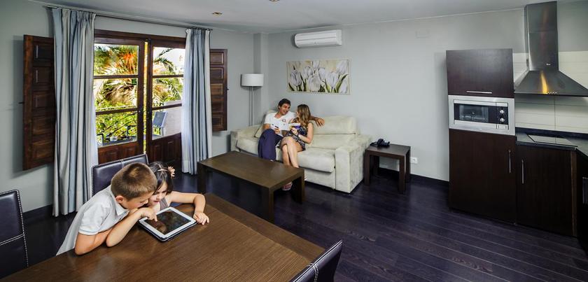 Imagen general del Hotel Occidental Pueblo Acantilado. Foto 2