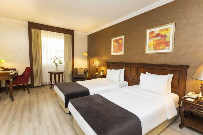 Imagen de la habitación del Hotel Occidental Taksim. Foto 6