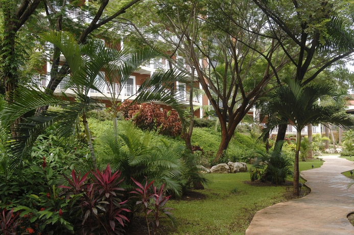 Imagen de los exteriores del Hotel Occidental Tamarindo - All Inclusive. Foto 7