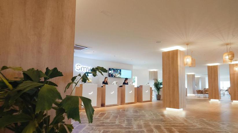 Imagen de los interiores del Hotel Occidental Torremolinos Playa. Foto 19