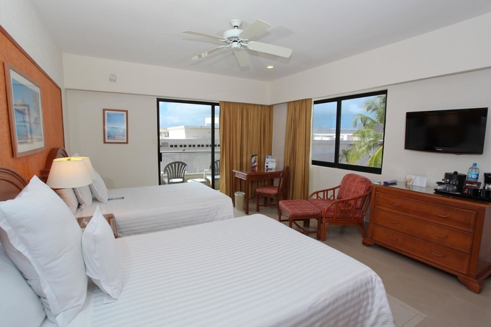 Imagen de la habitación del Hotel Occidental Tucancún All Inclusive. Foto 12