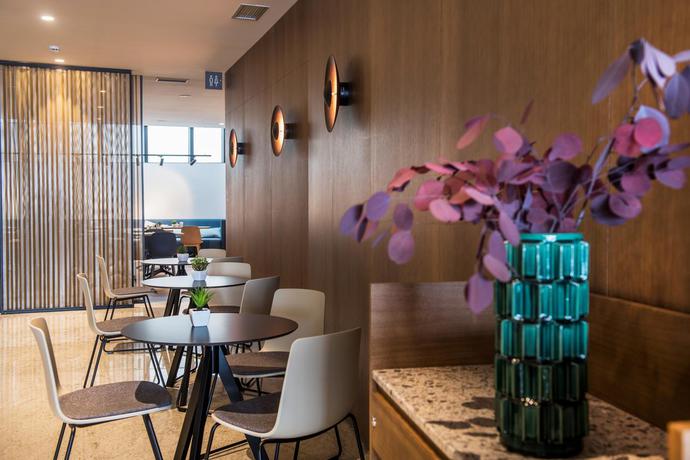 Imagen del bar/restaurante del Hotel Occidental Vigo. Foto 3