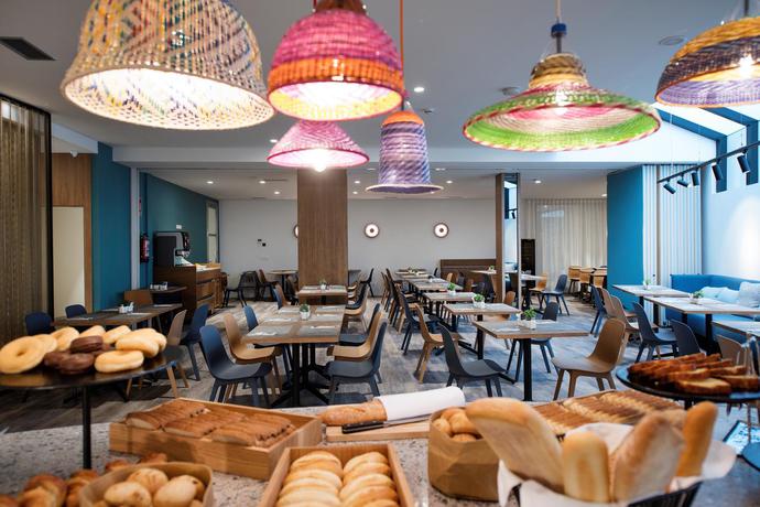 Imagen del bar/restaurante del Hotel Occidental Vigo. Foto 5