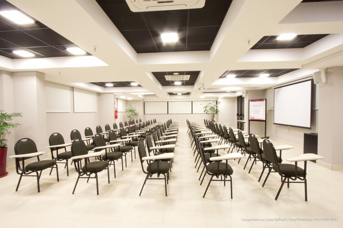 Imagen de los interiores del Hotel Occitano Apart. Foto 13