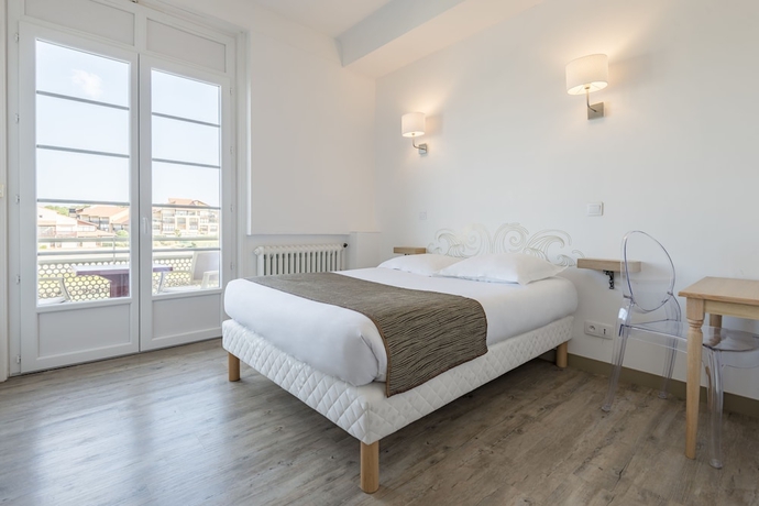 Imagen de la habitación del Hotel Océan, CAPBRETON. Foto 12