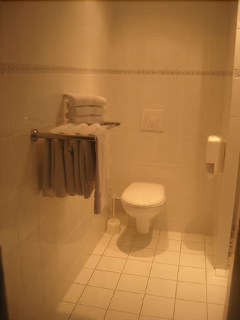 Imagen de la habitación del Hotel Océan, Lourdes. Foto 10