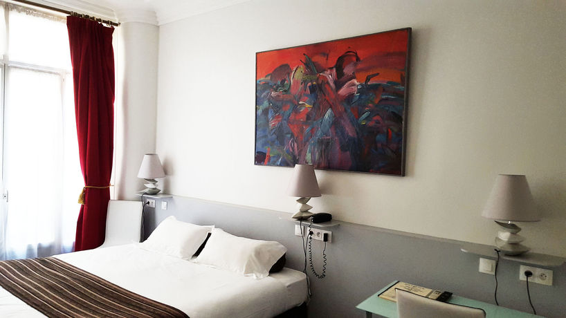 Imagen de la habitación del Hotel Oc&eacute;anic, Arco del Triunfo-El&iacute;seo. Foto 9