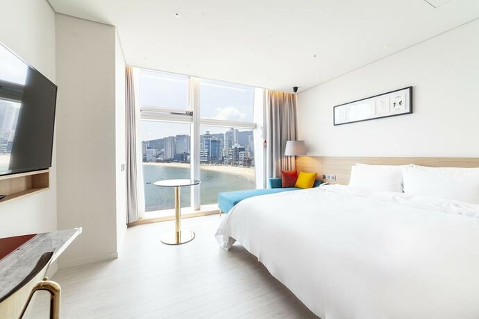 Imagen de la habitación del Hotel Ocean 2 Heaven. Foto 13