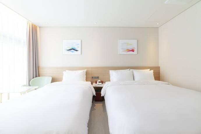 Imagen de la habitación del Hotel Ocean 2 Heaven. Foto 15