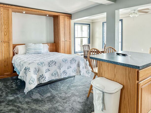 Imagen de la habitación del Hotel Ocean Air Suites. Foto 16