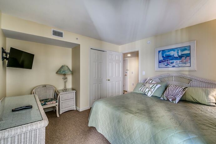 Imagen general del Hotel Ocean Bay Club by Condo-World. Foto 6