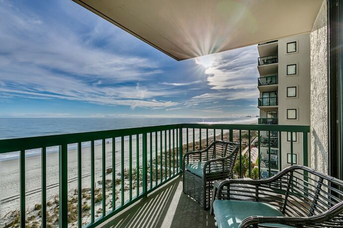 Imagen de la habitación del Hotel Ocean Bay Club by Condo-World. Foto 18