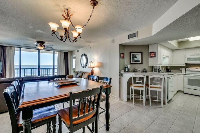 Imagen general del Hotel Ocean Bay Club by Condo-World. Foto 12