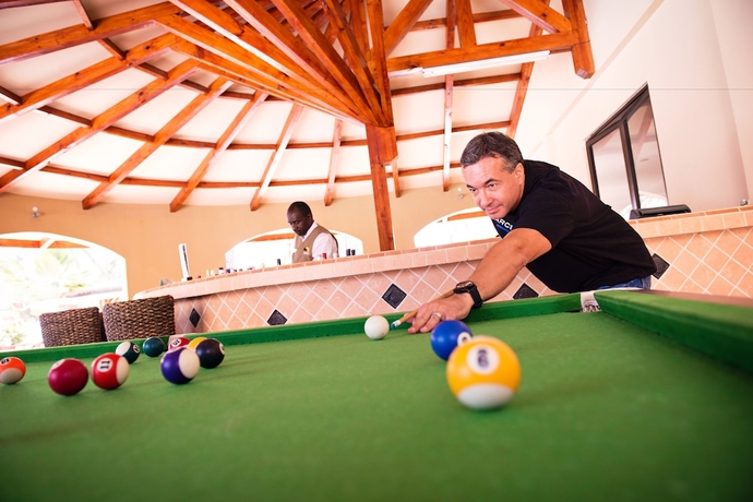 Imagen general del Hotel Ocean Bay and Resort. Foto 2