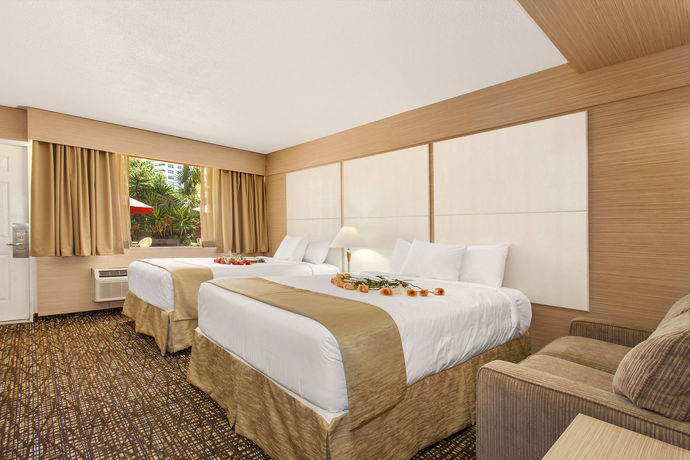 Imagen de la habitación del Hotel Ocean Beach Club. Foto 5