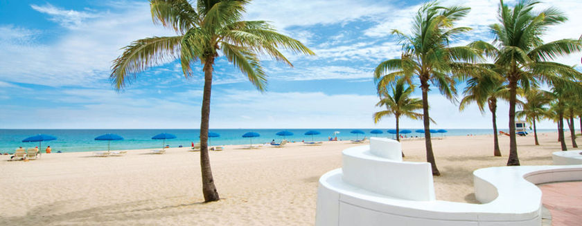 Imagen de los exteriores del Hotel Ocean Beach Club. Foto 11