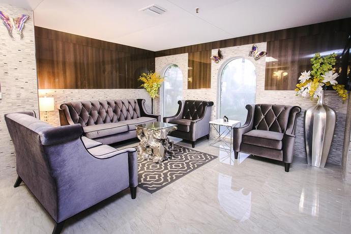 Imagen de los interiores del Hotel Ocean Beach Palace Hotel. Foto 8