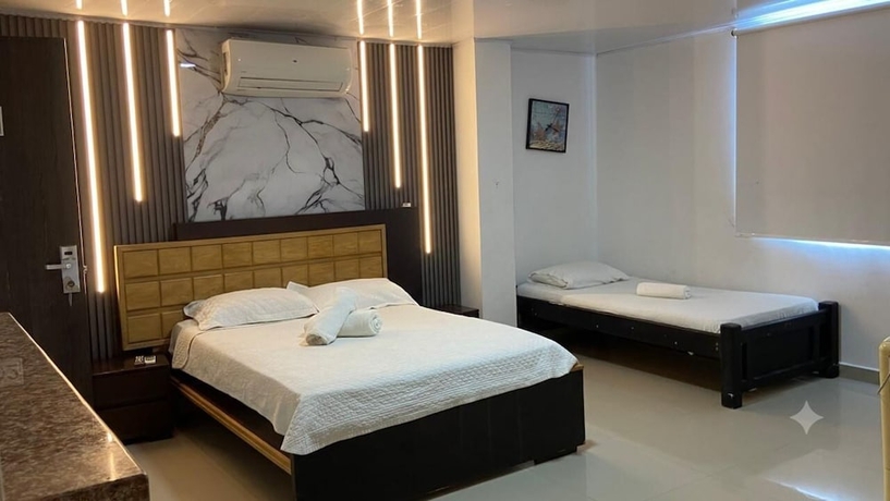 Imagen de la habitación del Hotel Ocean Blue Beach. Foto 9