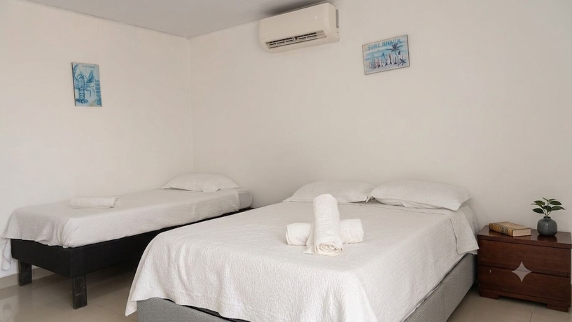 Imagen de la habitación del Hotel Ocean Blue Beach. Foto 12