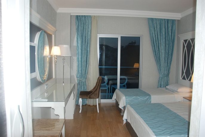 Imagen de la habitación del Hotel Ocean Blue High Class. Foto 6