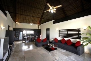 Imagen general del Hotel Ocean Blue Hotel Bali. Foto 3