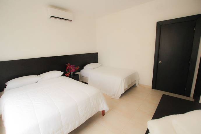 Imagen de la habitación del Hotel Ocean Blue, Manglaralto. Foto 10