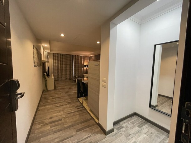 Imagen de la habitación del Hotel Ocean Blue Studios. Foto 13