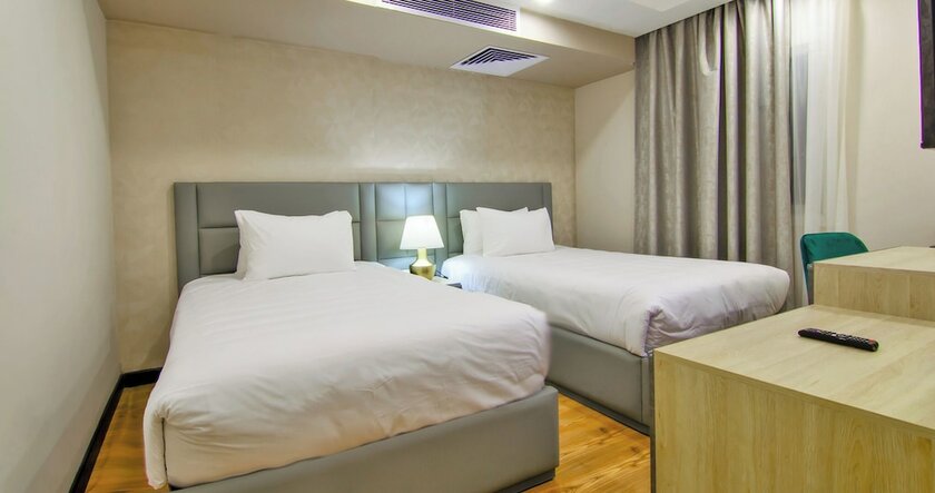 Imagen de la habitación del Hotel Ocean Blue Studios. Foto 19