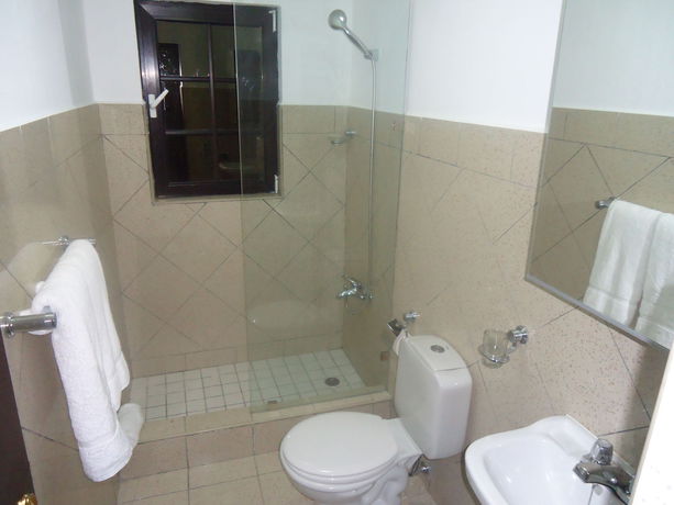 Imagen de los interiores del Hotel Ocean Breeze. Foto 11