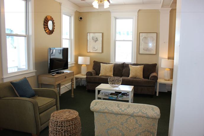 Imagen de los interiores del Hotel Ocean Breeze. Foto 16