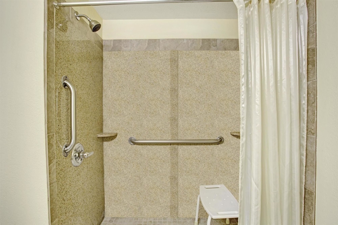 Imagen de la habitación del Hotel Ocean Breeze Inn. Foto 5