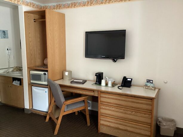 Imagen de la habitación del Hotel Ocean Breeze Motel. Foto 14