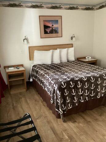 Imagen de la habitación del Hotel Ocean Breeze Motel. Foto 17