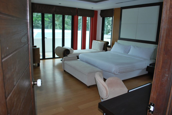 Imagen de los interiores del Hotel Ocean Breeze Residence. Foto 19