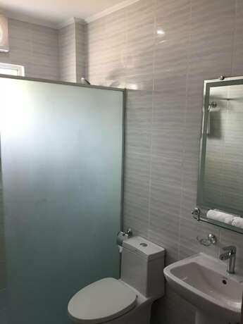 Imagen de la habitación del Hotel Ocean Breeze Resort. Foto 19