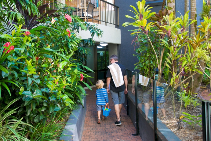 Imagen de los exteriores del Hotel Ocean Breeze Resort, Noosa Heads. Foto 11